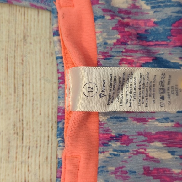 Ivivva Size 12 Capris - Picture 2 of 3